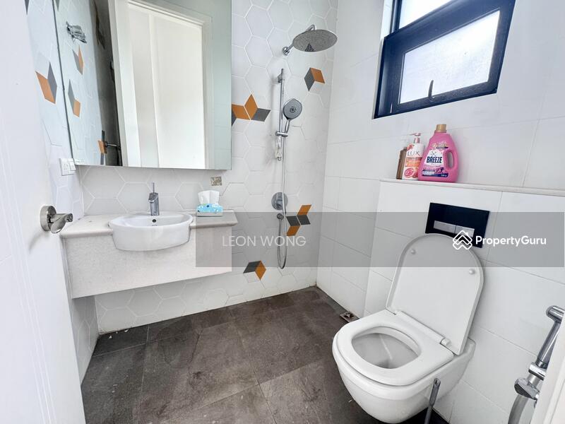 Bungalow for Sale in Country Heights Damansara (Kuala Lumpur) - LEON WONG - PropertyGuru.com.my