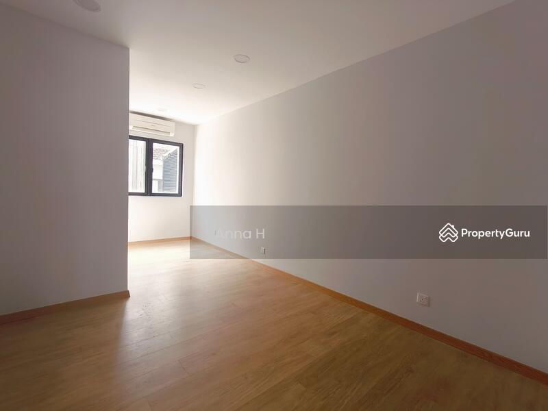 3-storey Terraced House for Sale in Lake Fields (Sungai Besi) - Anna H - PropertyGuru.com.my