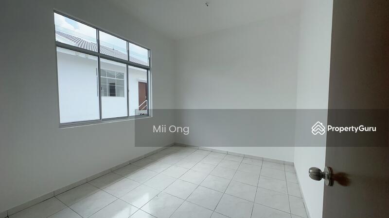 For Rent - TAMAN IMPIANA KESANG