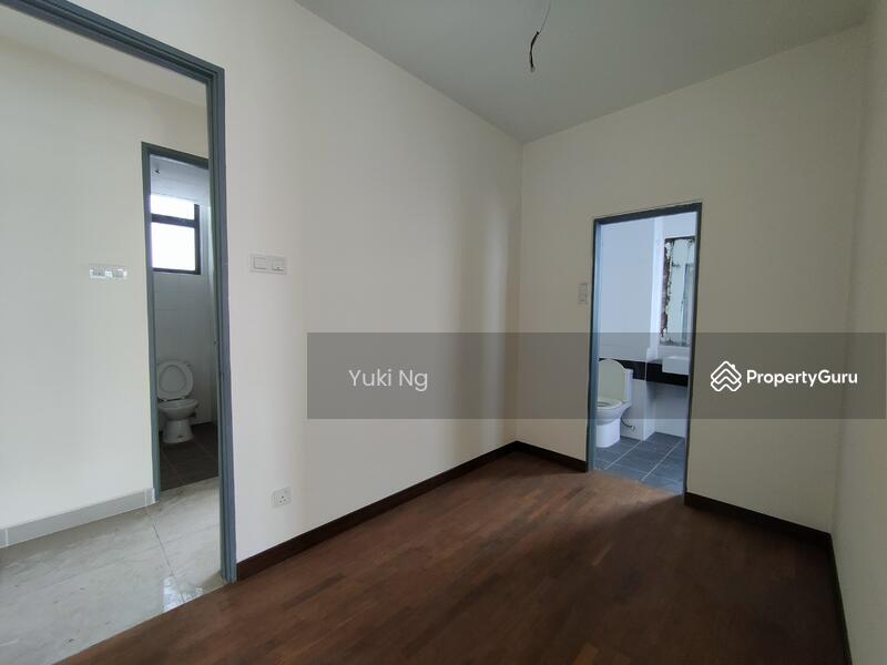 For Sale - Park Village Condominiums @ Precinct 15