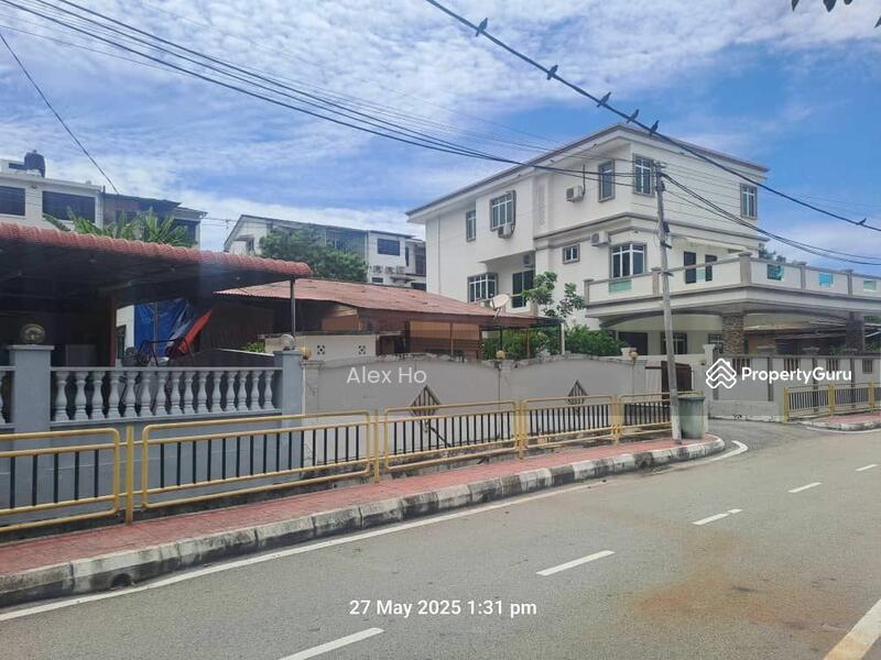 Untuk Dijual - Semi-D house at Minden Heights