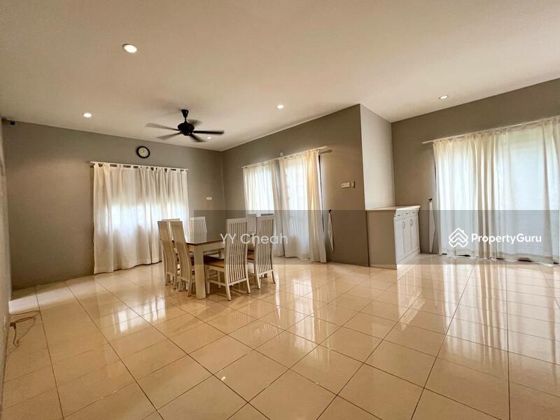 For Sale - Parklane Residence