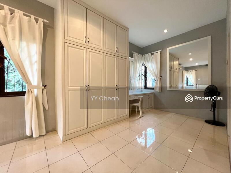 For Sale - Parklane Residence