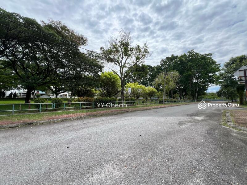 For Sale - Parklane Residence