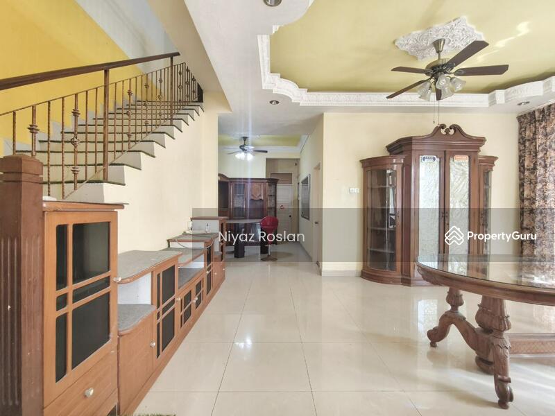 For Sale - Cluster House The Peak, Bandar Putra Kulai Jalan Mewah