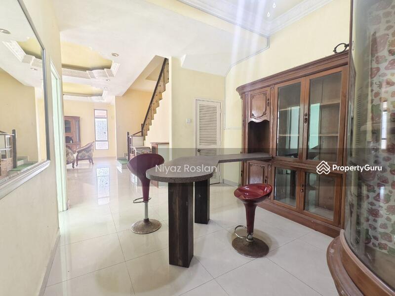 For Sale - Cluster House The Peak, Bandar Putra Kulai Jalan Mewah
