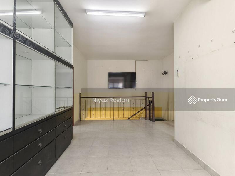 For Sale - Cluster House The Peak, Bandar Putra Kulai Jalan Mewah