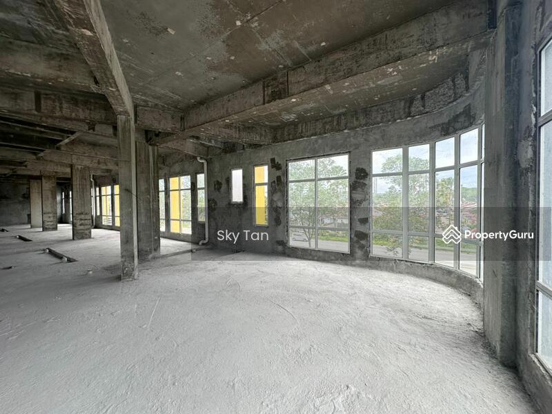 Untuk Dijual - Taman Permas Jaya 8 Storey Corner Commercial Hotel Lot