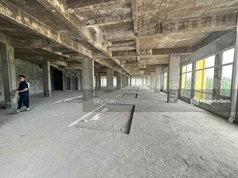 Untuk Dijual - Taman Permas Jaya 8 Storey Corner Commercial Hotel Lot