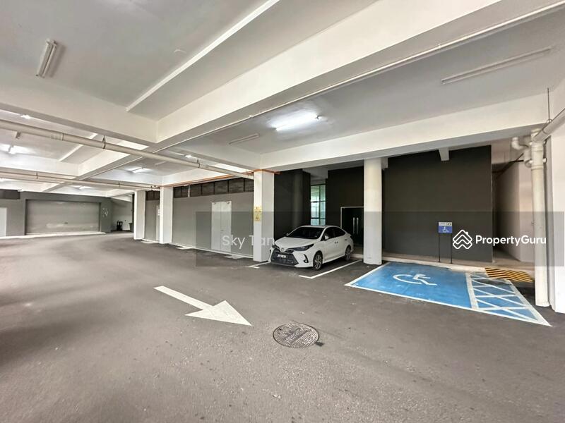 Untuk Dijual - Taman Permas Jaya 8 Storey Corner Commercial Hotel Lot