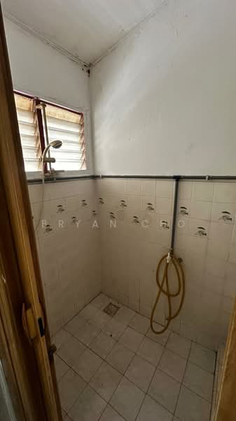Rumah Teres 2 Tingkat untuk Dijual di SS19 (Subang Jaya) - Bryan Cho - Bathroom - PropertyGuru.com.my