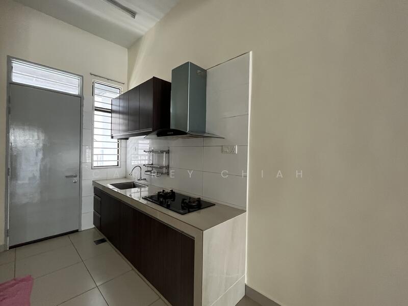 For Sale - Lakeside Residences Puchong