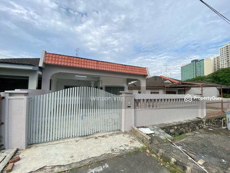 Untuk Dijual - Single Storey Semi D House Jalan Delima 2/10 Johor Bahru Near Tmn Daya
