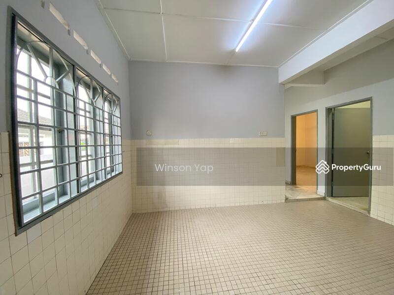 Untuk Dijual - Single Storey Semi D House Jalan Delima 2/10 Johor Bahru Near Tmn Daya
