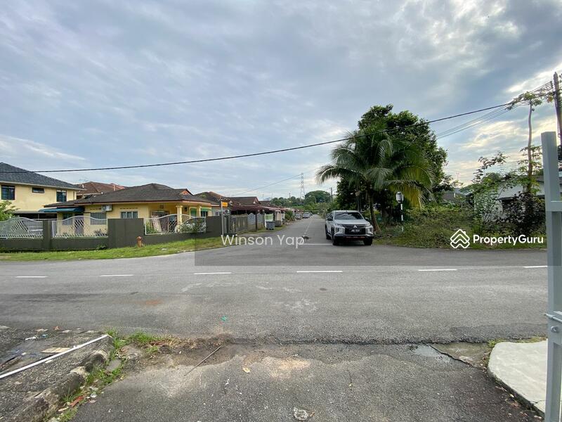 Untuk Dijual - Single Storey Semi D House Jalan Delima 2/10 Johor Bahru Near Tmn Daya