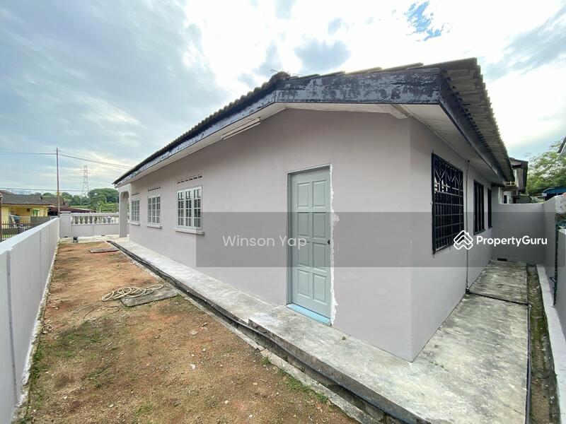 Untuk Dijual - Single Storey Semi D House Jalan Delima 2/10 Johor Bahru Near Tmn Daya