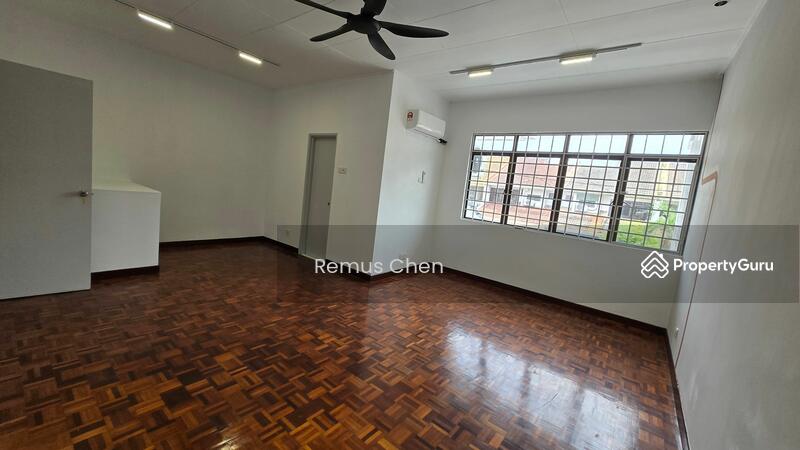 For Rent - Terrace house at Bandar Utama 12