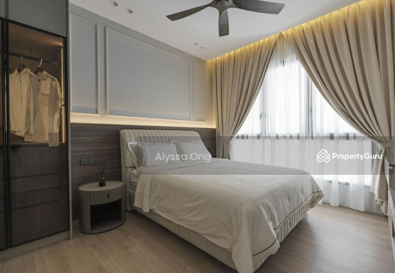 For Sale - Maxim Risen
