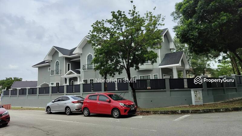 Untuk Dijual - 2.5 Storey Luxuly Bungalow Jalan Cecawi Kota Damansara