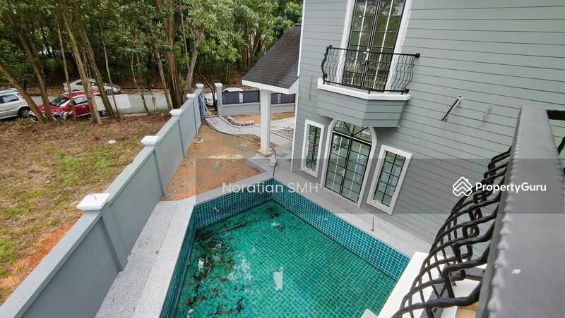 Untuk Dijual - 2.5 Storey Luxuly Bungalow Jalan Cecawi Kota Damansara