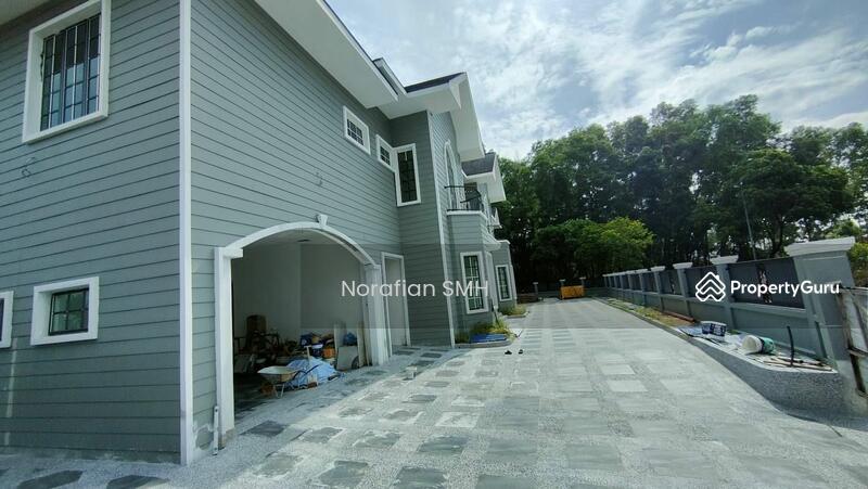 Untuk Dijual - 2.5 Storey Luxuly Bungalow Jalan Cecawi Kota Damansara