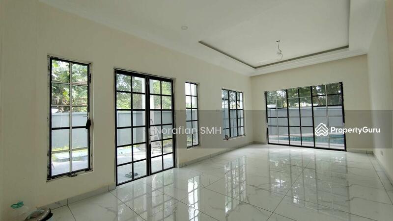Untuk Dijual - 2.5 Storey Luxuly Bungalow Jalan Cecawi Kota Damansara