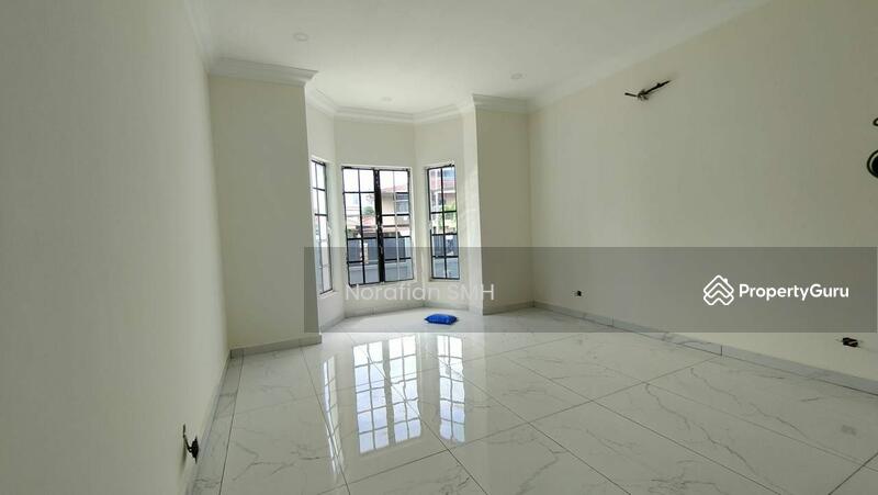 Untuk Dijual - 2.5 Storey Luxuly Bungalow Jalan Cecawi Kota Damansara
