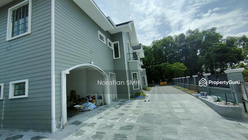 Untuk Dijual - 2.5 Storey Luxuly Bungalow Jalan Cecawi Kota Damansara