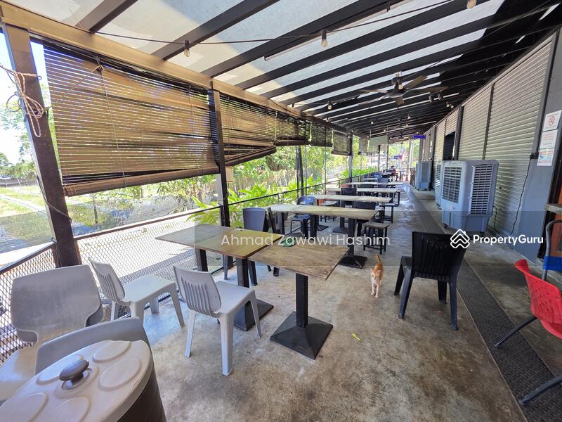 Corner 2 storey Shop Lot,Freehold, Open Tittle, Extra Land, Open Space Parking-Slim River,Perak untuk Untuk Dijual - RM 750,000, Mac 2026 - PropertyGuru.com.my