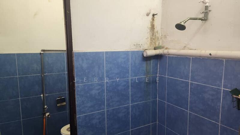 For Rent - 1st Floor Shop, Brickfields, KL Sentral