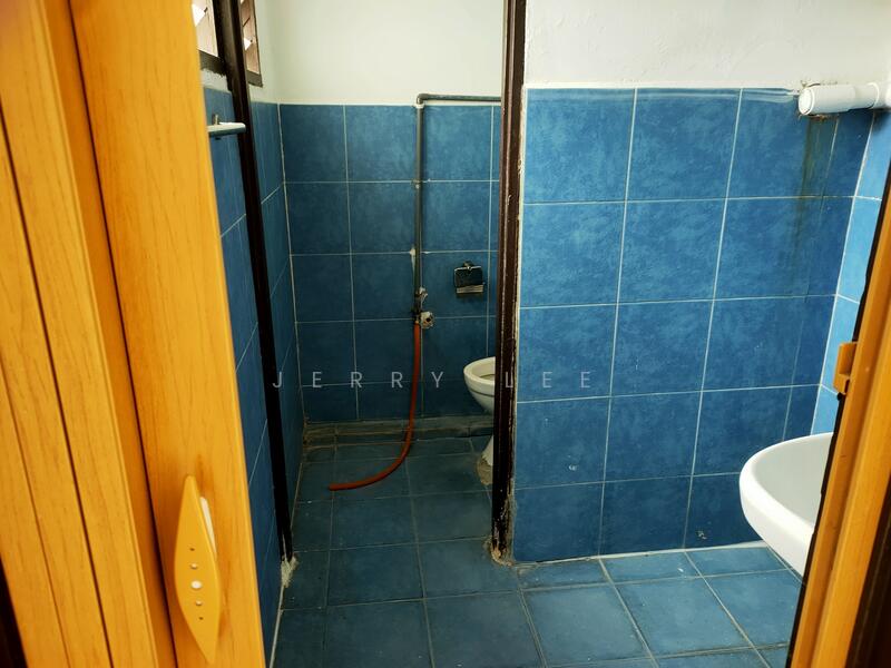 For Rent - 1st Floor Shop, Brickfields, KL Sentral