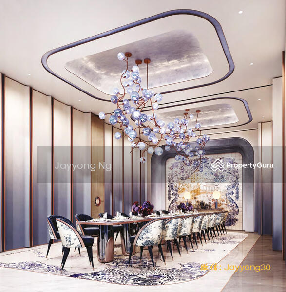 For Sale - Royal Lexis