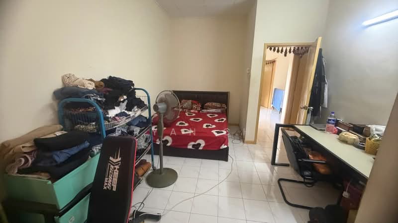 Rumah Teres 2 Tingkat untuk Dijual di Taman Kajang Perdana (Kajang) - Bryan Cho - Bedroom - PropertyGuru.com.my