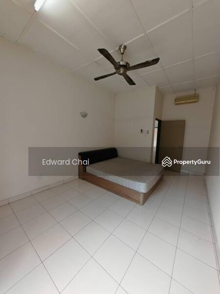 Untuk Disewa - DJ Villa 1 Damansara Jaya