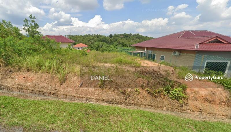 Untuk Dijual - EXCLUSIVE EMPTY BUNGALOW LOT IN RASAH KEMAYAN GOLF & COUNTRY CLUB, SEREMBAN 2, NEGERI SEMBILAN.