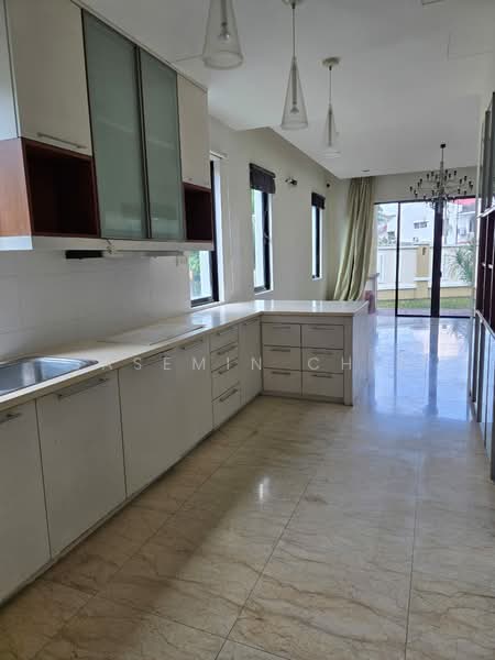 Bungalow for Sale in Taman Million (Jalan Ipoh) - Jasemin Chia - Kitchen - PropertyGuru.com.my