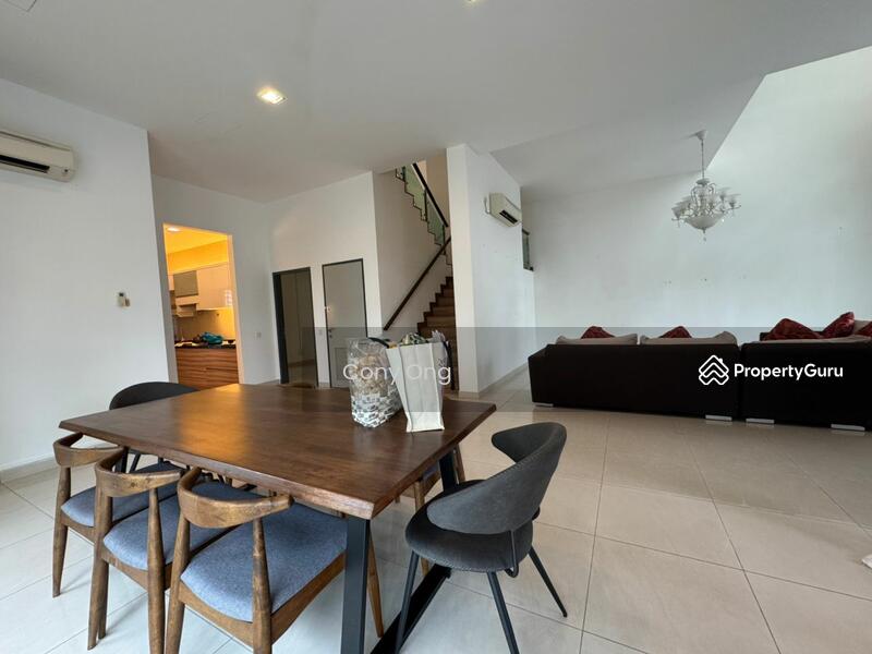 Untuk Dijual - fenix villa,Setia tropika,Jalan setia tropika,Double storey semi-d