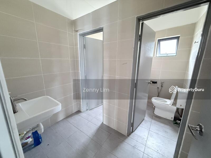 Untuk Dijual - RM18.1m! ROI 5%, BU 42ksf, 600 Amp! Westport / Pulau Indah Detached Factory for Sale