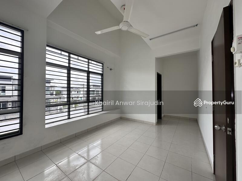 Rumah Teres 2 Tingkat untuk Dijual di Saujana Utama (Puncak Alam) - Khairil Anwar Sirajudin - PropertyGuru.com.my