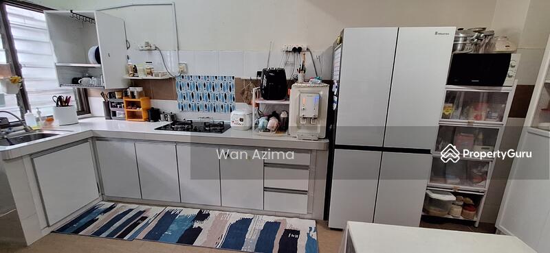 Terraced House for Sale in Kampung Batu 9 Kebun Baru (Telok Panglima Garang) - Wan Azima - PropertyGuru.com.my