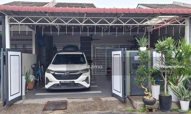 Terraced House for Sale in Kampung Batu 9 Kebun Baru (Telok Panglima Garang) - Wan Azima - PropertyGuru.com.my