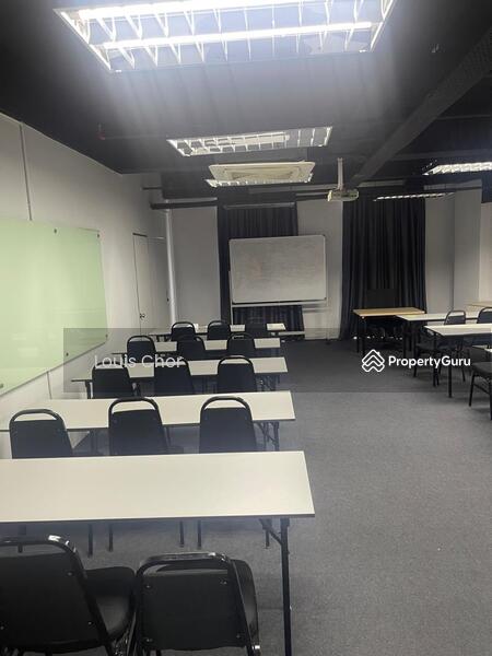 Untuk Disewa - Da Men Shop Offices