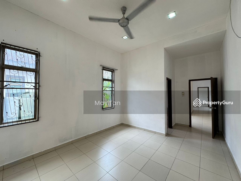 Rumah Berkembar untuk Dijual di Taman Kiaramas (Kluang) - May Tan - PropertyGuru.com.my