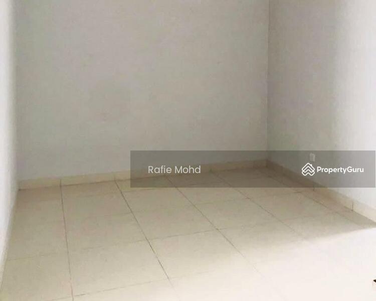Rumah Teres 2-Tingkat untuk Dijual di Bandar Saujana Putra (Tanjong Duabelas) - Rafie Mohd - PropertyGuru.com.my