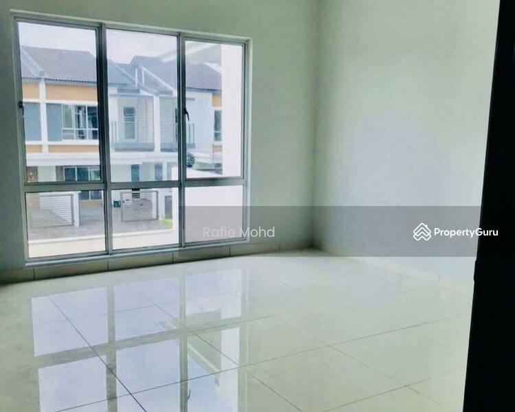 Rumah Teres 2-Tingkat untuk Dijual di Bandar Saujana Putra (Tanjong Duabelas) - Rafie Mohd - PropertyGuru.com.my