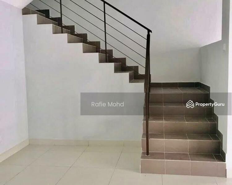 Rumah Teres 2-Tingkat untuk Dijual di Bandar Saujana Putra (Tanjong Duabelas) - Rafie Mohd - PropertyGuru.com.my