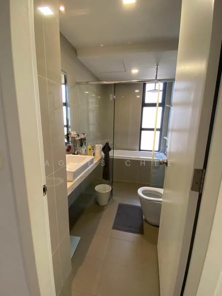 Condominium for Sale at Azelia Residence - Agnes Chee - Bathroom - PropertyGuru.com.my