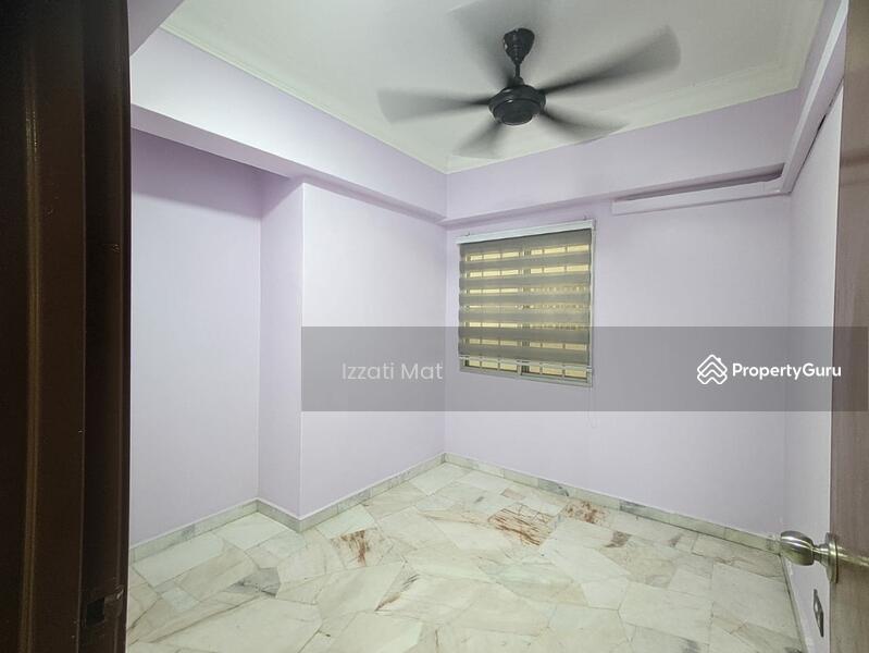 For Sale - Vista Prima