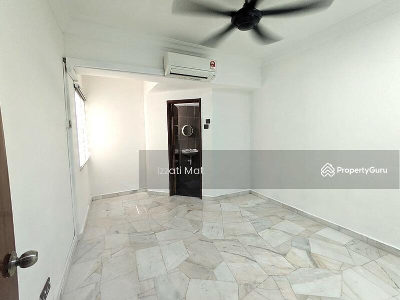 For Sale - Vista Prima