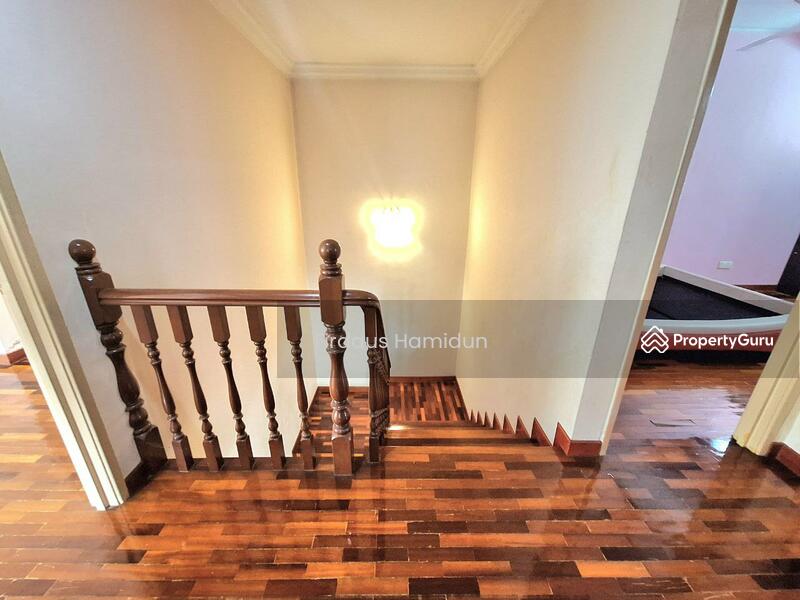 For Sale - Anggerik Aranda